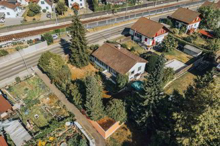 6-Zimmer-Einfamilienhaus mit Garten und vielseitigem Gestaltungspotenzial 1/5
