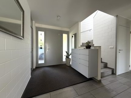 Gepflegtes 5 1/2 Zimmer Einfamilienhaus an bester Lage zu verkaufen 1/5