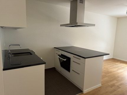 Wohnen an zentraler Lage 1/3