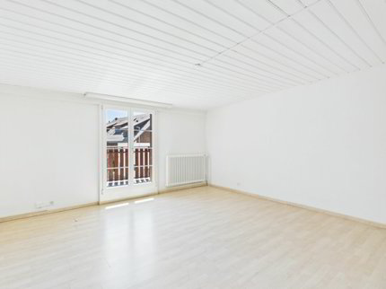 ZWEIFAMILIENHAUS MIT ATTRAKTIVEM MIETPOTENZIAL AN ZENTRALER LAGE 1/5