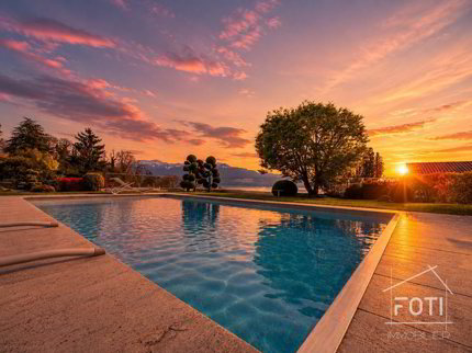 Superbe duplex de standing de 5,5 pièces avec jardin et piscine privée. 1/5