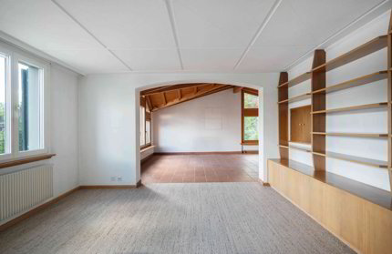 Charmantes 8½-Zimmer-Einfamilienhaus mit vielseitigem Potenzial 1/5