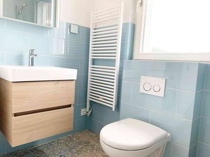 schöne und helle 3.5 Zimmer Wohnung mit Balkon 1/5