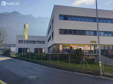 Affittasi spazio commerciale di 234 m² a Giubiasco - Piano terra 1/1