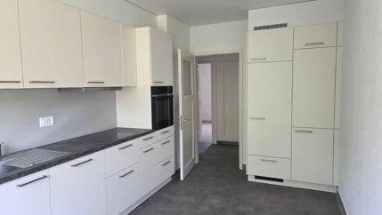 Appartement situé dans un petit immeuble de 3 étages. 1/5