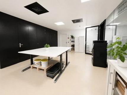 Votre prochaine adresse dans un bâtiment emblématique de Fribourg 1/5