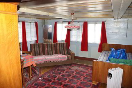 Walliser Zweifamilienhaus 1/5