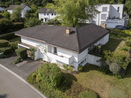 Ein Garten zum Verlieben attraktives Bauland mit bestehendem EFH 1/1
