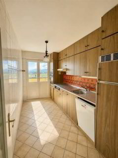 Appartement de 4.5 pièces au dernier étage 1/5