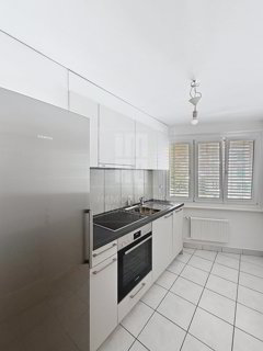 Appartement de 1 pièce en location à La Chaux-de-Fonds 1/3
