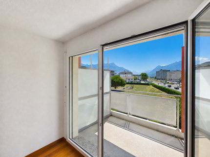 Duplex de 136 m2 avec terrasse et vue sur les Dents du Midi, au cœur d’Aigle 1/5