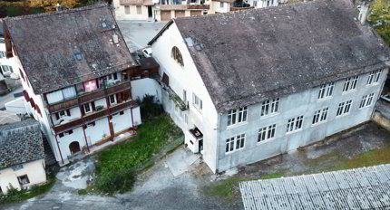 VERKAUF EINES MIXTEN GEBÄUDES 1/5