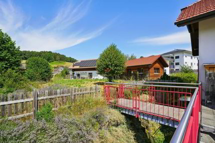 Familienparadies im sonnigen Brünisried 1/5
