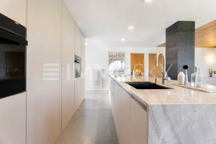 undefined 1/5