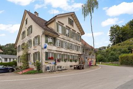 Zum Umbauen! Wohnhaus mit Restaurant Löwen 1/5