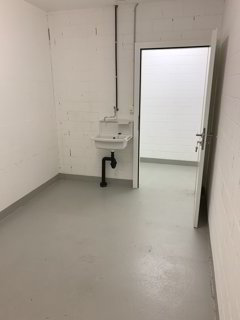 Bastelraum zu vermieten 1/3