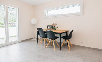 Appartements de 2,5 pièces en vente à Fully, emplacement recherché avec garage et place privée 1/5
