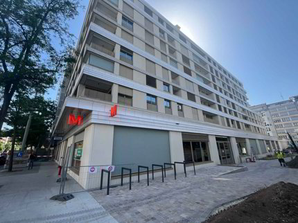 Arcade de 232 m2 - Projet neuf aux Acacias 1/5