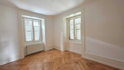 APPARTEMENT 3 PIECES AVEC BALCON PROCHE DES COMMODITES 1/5