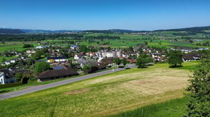 Geuensee - Eggrain 4 - die letzte der drei Villen für Familien mit Weitblick 1/3