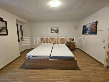 undefined 1/3
