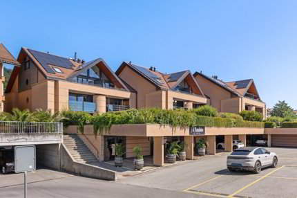 Élégance et confort pour cette attique en duplex 4,5 pièces avec vue sur le lac et les Alpes 1/5