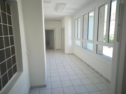 Appartement de 7 pièces en location à La Chaux-de-Fonds - Réf 4Y2E-LAB8-1155 1/5
