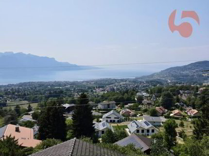 Chalet familial avec vue imprenable à Blonay-Saint-Légier 1/5