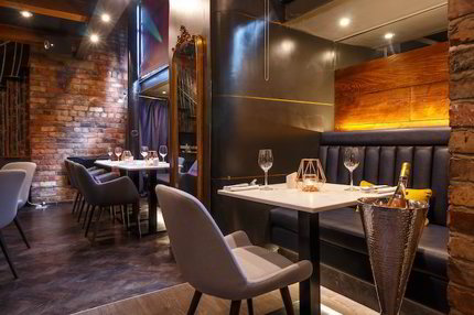 VEYSONNAZ : RESTAURANT DE QUALITÉ AVEC VUE SUR LES ALPES À VENDRE. 1/1