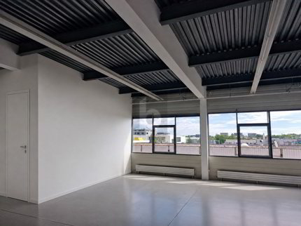 LOCAL POLYVALENT DE 110 M² 1/3
