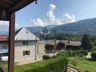 undefined 1/5