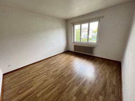 2-Zimmerwohnung Nähe Zentrum und Bahnhof 1/3