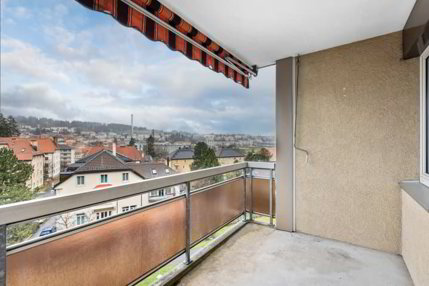 Appartement 3 pièces lumineux avec balcon et vue à La Chaux-de-Fonds 1/5