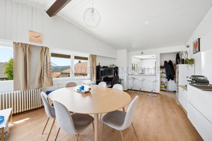 EN EXCLUSIVITE - Charmant attique avec vue lac et Mont-Blanc 1/5