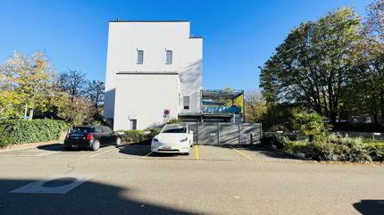 Attraktive 2-Zimmerwohnung mit Lift, Tiefgaragenplätzen und mehr in Aesch - Ideal für Investoren und Singles 1/5