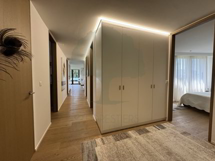 Wunderschönes 5,5-Zimmer-Apartment von 170 m² mit 62 m² Terrasse 1/5
