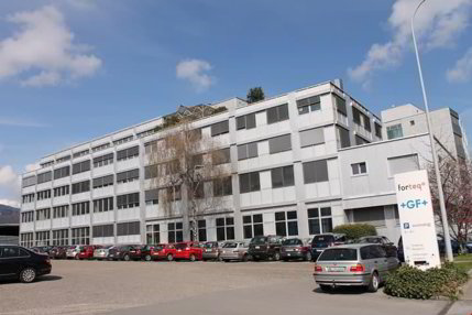 Gewerberäumlichkeiten an idealer Lage in Nidau 1/1