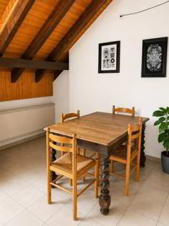 Tolle Maisonette-Wohnung mit Cheminée - ideale Lage ! 1/5