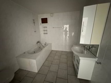 Duplex lumineux de 4.5 pièces à Saint-Imier - disponible immédiatement 1/5