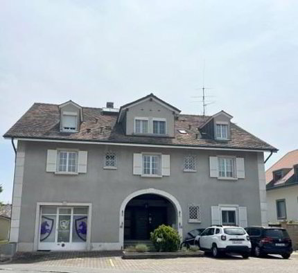 Bel appartement situé au 2ème étage d'un petit immeuble sur Eysins 1/1