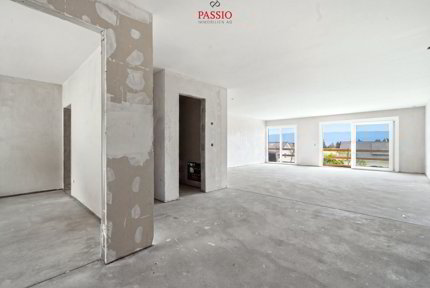 Alt trifft neu: Exklusive 5.5-Zimmer Duplex-Wohnung in Chabrey 1/5