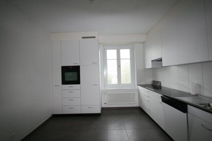 Wunderschöne 4.5-Zimmer-Altbau-Wohnung 1/5