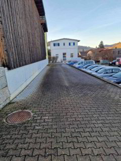 undefined 1/3