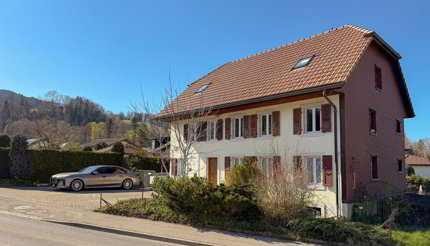 HAUS MIT 2 WOHNUNGEN, GARAGE UND 3 PARKPLÄTZEN 1/5