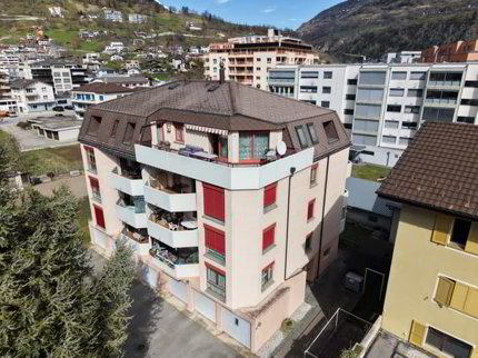 Grosszügige Attikawohnung mit Privatlift und sonniger Terrasse in... 1/5