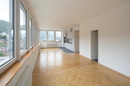 Appartement de rénovation récente au centre-ville 1/5