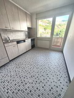 À louer, un charmant appartement de 3 pièces 1/2, à l'entrée Ouest de... 1/5