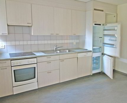 Geräumige 3.5-Zimmer-Wohnung mit Balkon 1/5