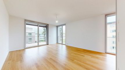 Moderne 2-Zimmer-Maisonettewohnung mit Balkon in Zürich-Stettbach 1/5