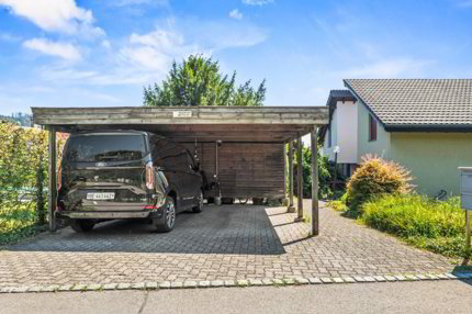 Haus mit grossem Umschwung zentral gelegen 1/5